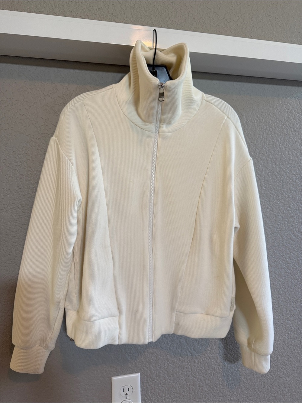 Varley Modello White Full-Zip Bomber Jacket Sz S
